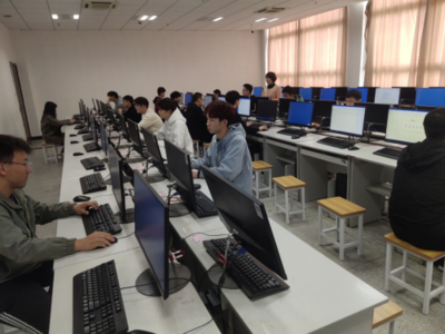 校第六屆學(xué)生技能競賽系列報(bào)道之web前端設(shè)計(jì)賽項(xiàng)